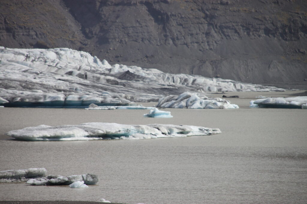 Un bras du glacier près du visitor center